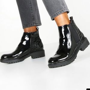 Croc pattern patent leather Chelsea booties